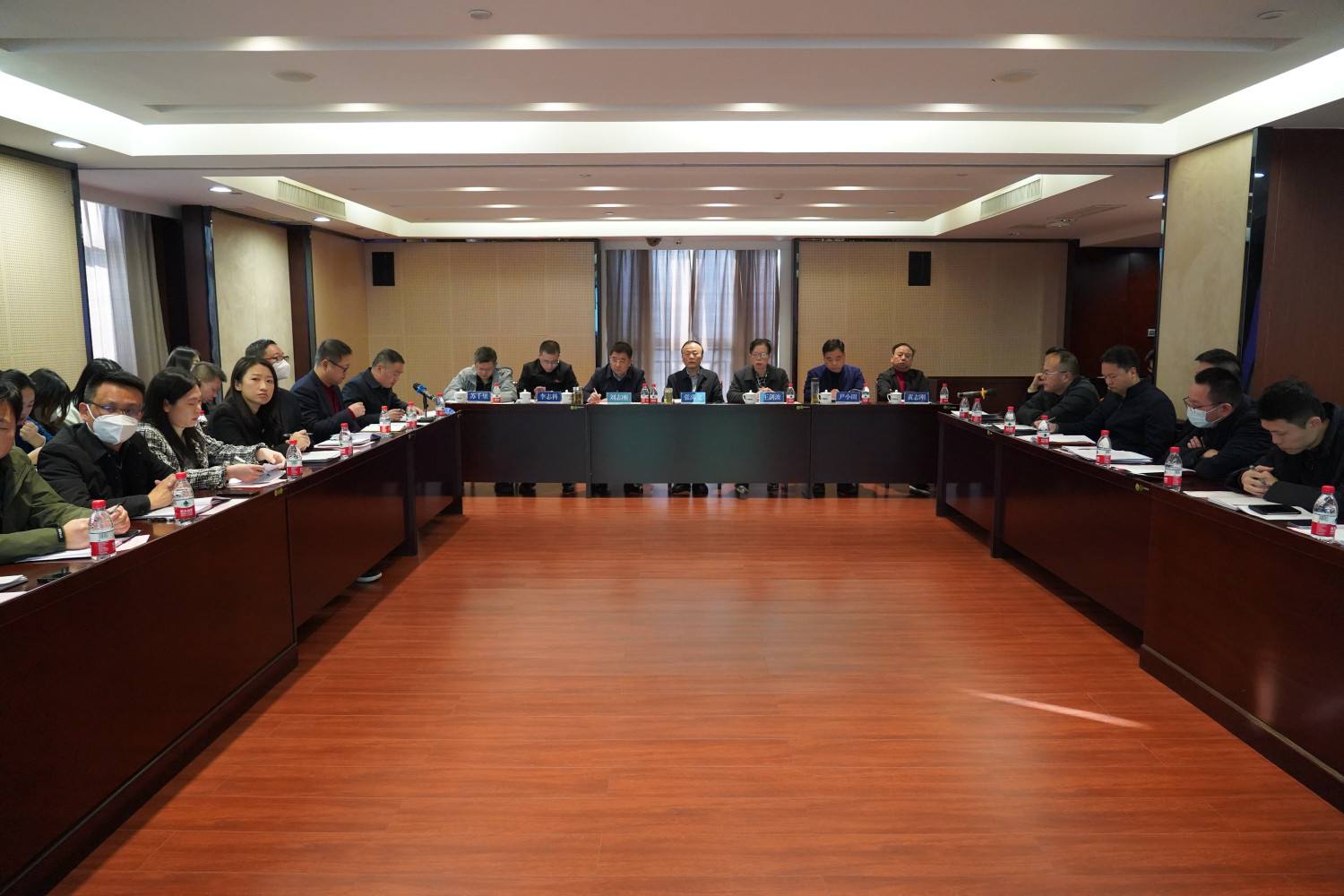 务虚求实起好步 谋定而动布好局——完美平台-完美（中国）一站式服务平台召开2023年经营发展工作务虚会
